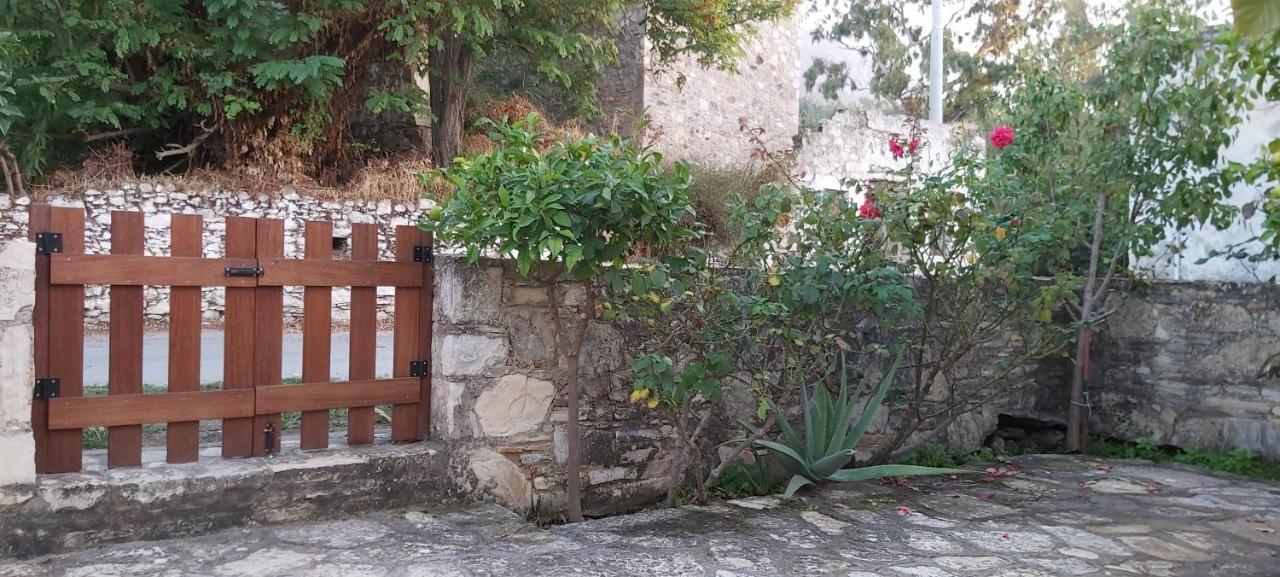 Small Traditional House In Asfendiou Kos Agios Dimitrios  ภายนอก รูปภาพ